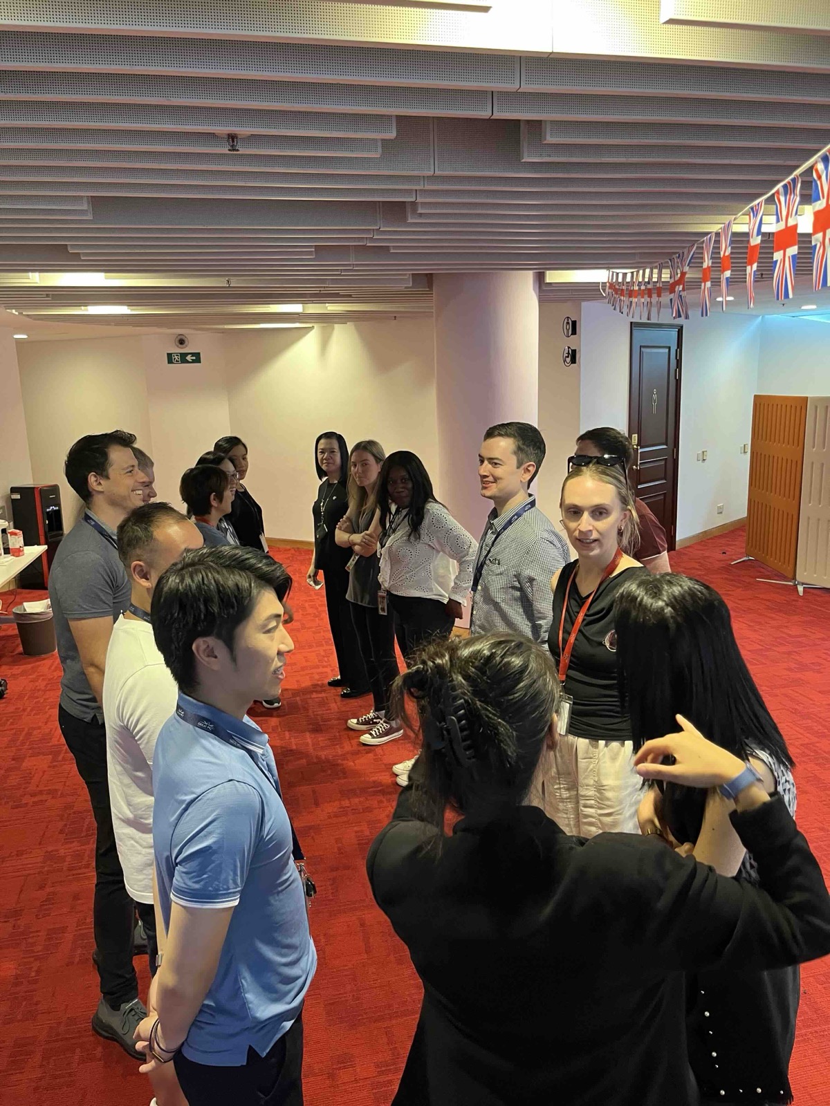 Speed dating icebreaker activity at workshop